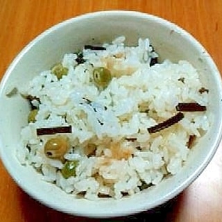 香ばしいあっさり豆ごはん